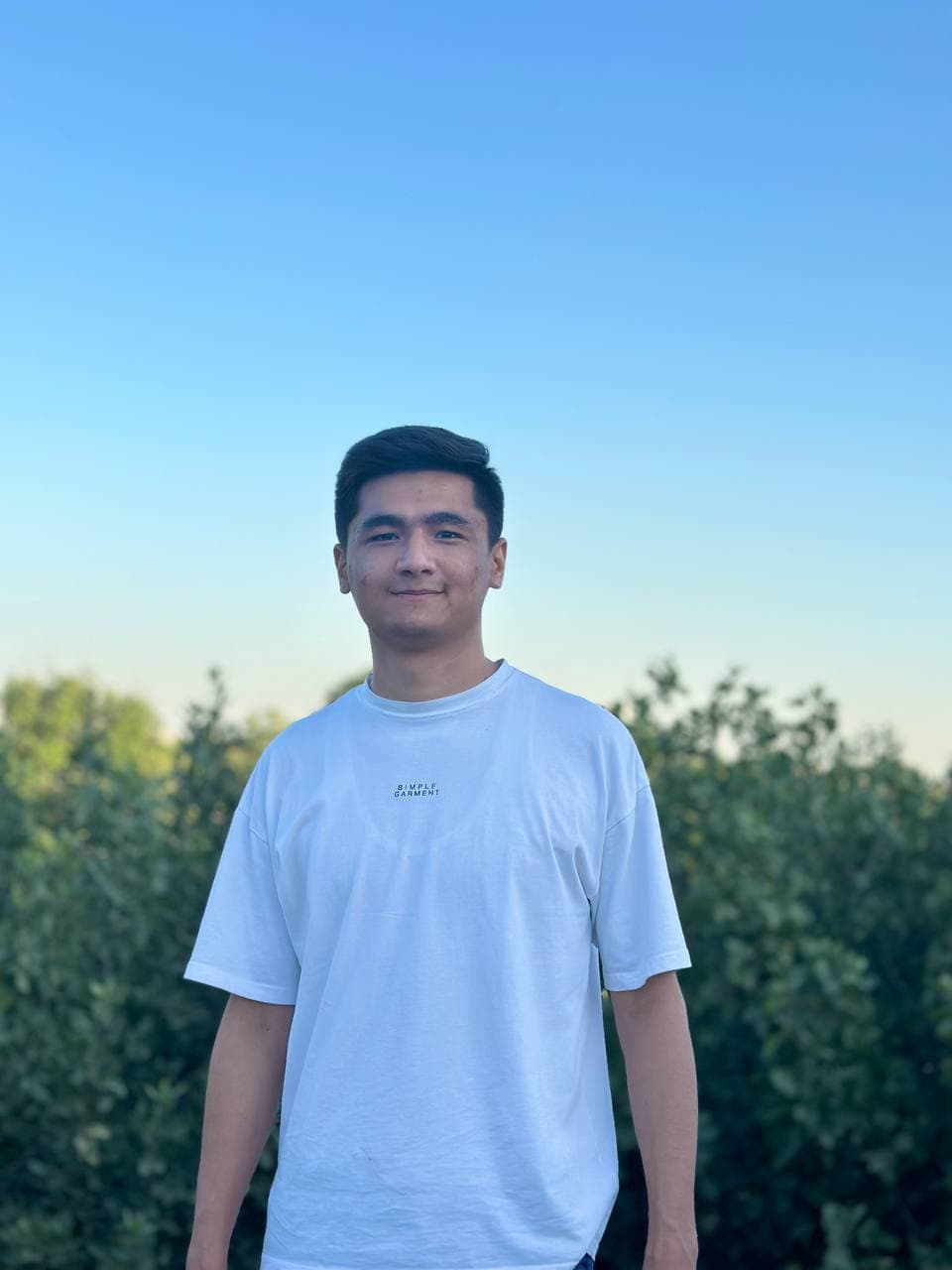 Abrorxon Rasulxonov — o‘qituvchi surati